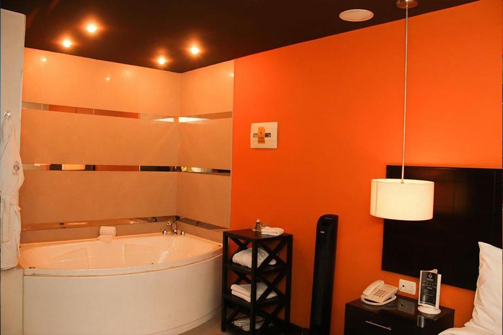 Hotel Ginebra Лима Экстерьер фото