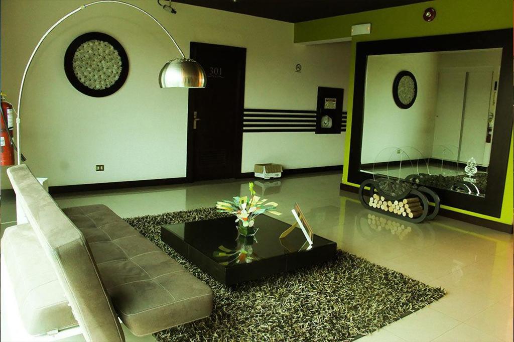 Hotel Ginebra Лима Экстерьер фото